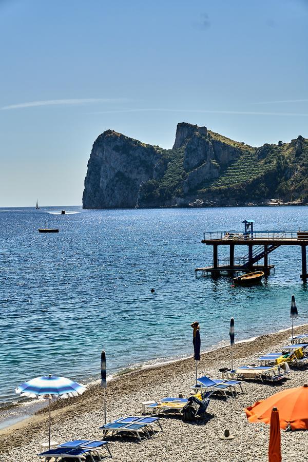 Taverna Del Capitano Marina del Cantone Exterior foto